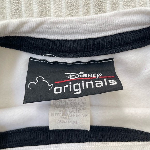 Vintage Disney World White Crewneck Sweatshirt - Picture 4 of 8